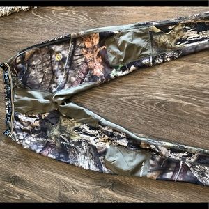NWOT Men’s ScentLok insulated base layer pant